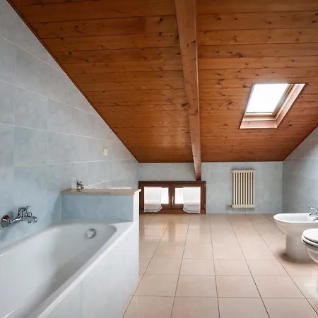 Daire Casa L'angolino *